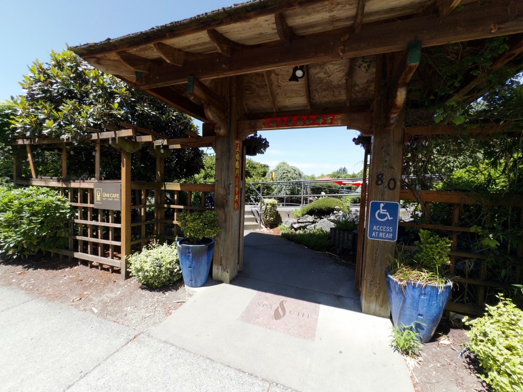 The entrance to Umi Cafe
